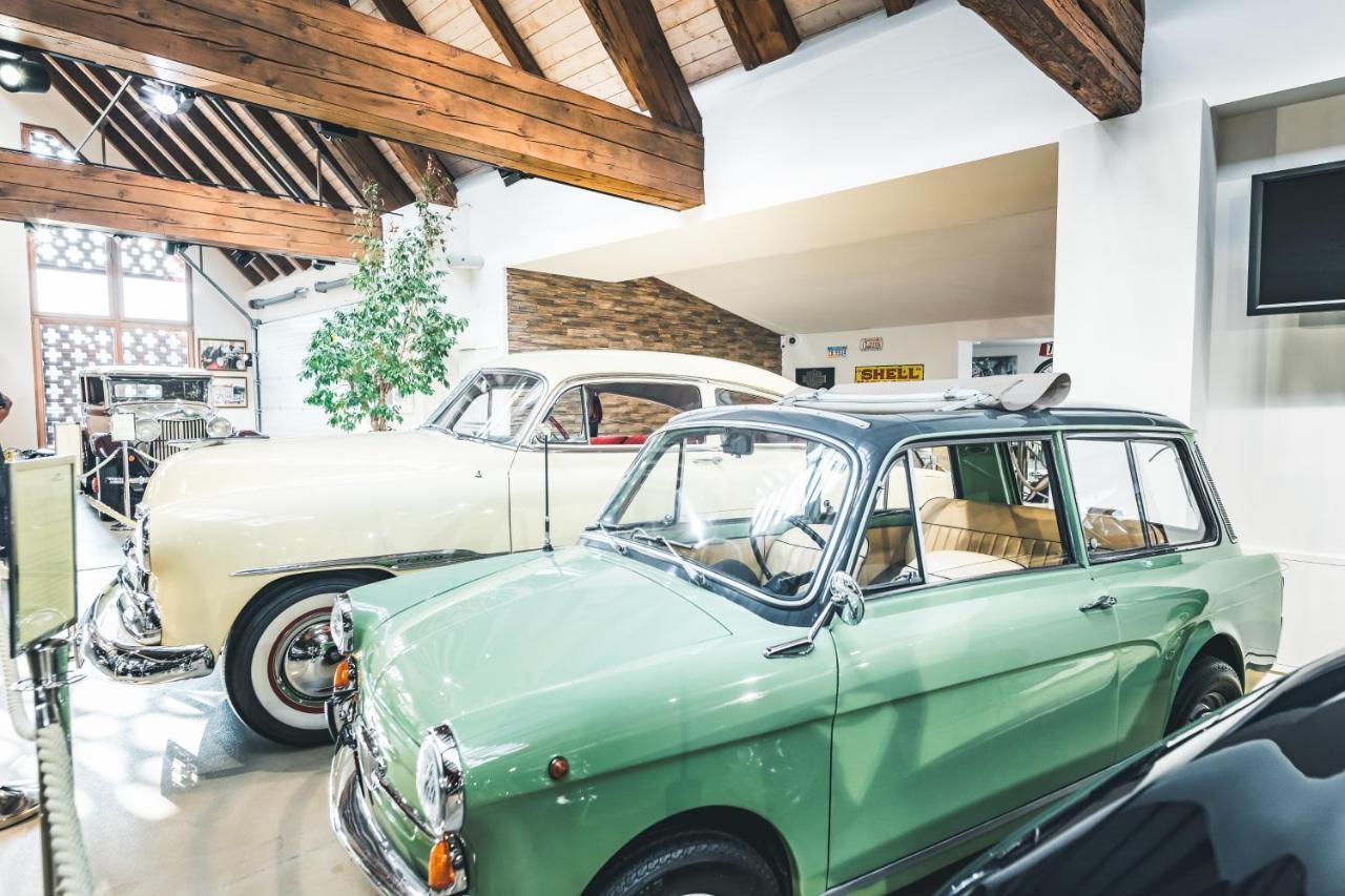 Das Salvator Iris Porsche Landhotel Friesach  Εξωτερικό φωτογραφία
