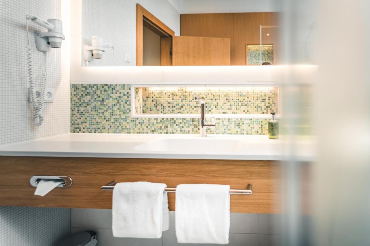 Das Salvator Iris Porsche Landhotel Friesach  Εξωτερικό φωτογραφία